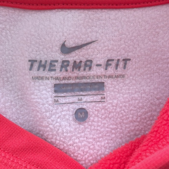 Nike Women's Therma-Fit Sweatshirt - Picture 10 of 11